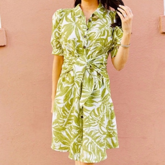 Rachel Parcell Dresses & Skirts - Rachel Parcell Green Leaf Print Mini Dress with waist ties size S